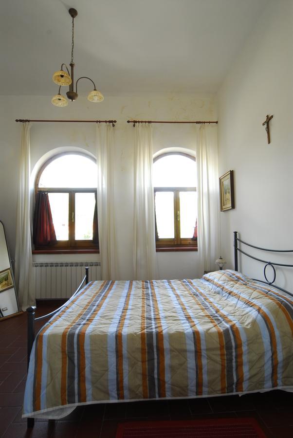 B&B Palazzo Sassatelli Cascia Exterior foto